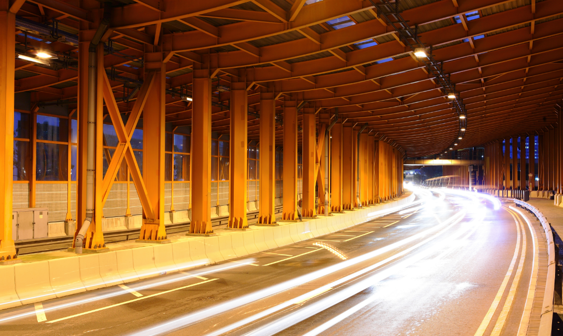 city-traffic-at-night-2025-03-25-08-41-30-utc